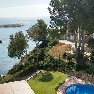 magnifico-apartamento-en-cala-llobeta.catalonia-hotels.com/