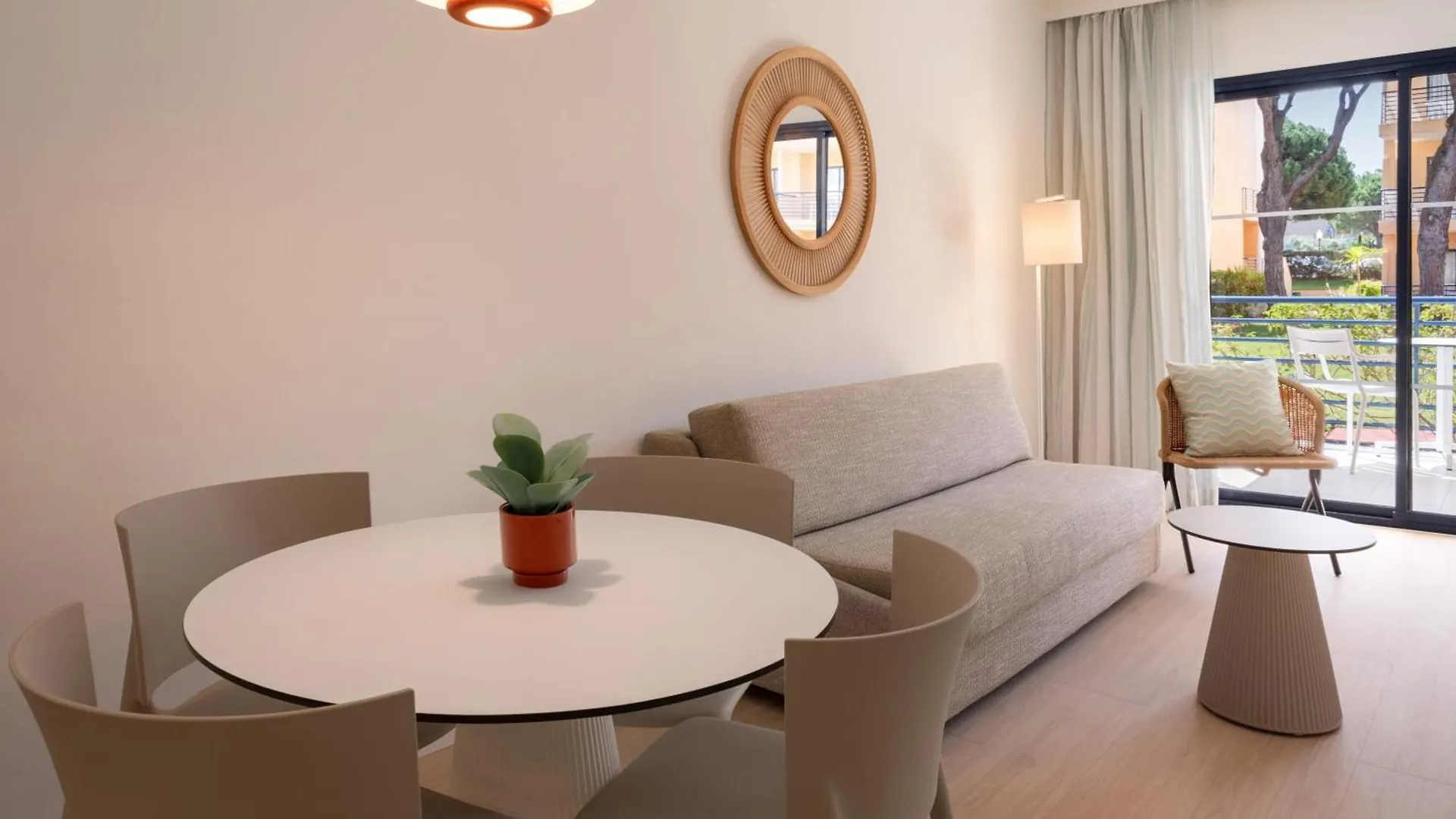 Sol Sancti Petri Aparthotel Chiclana de la Frontera