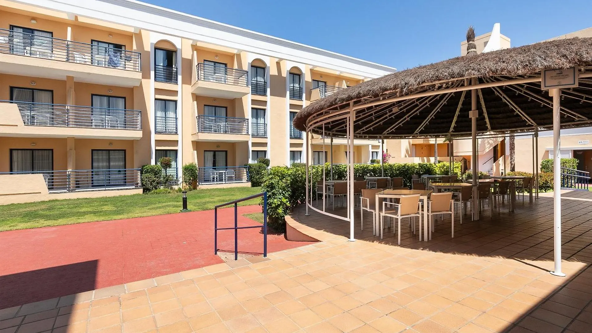 Sol Sancti Petri Aparthotel Chiclana de la Frontera Spain