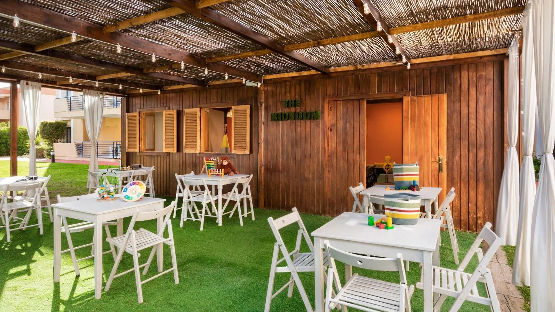 ***  Sol Sancti Petri Aparthotel Chiclana de la Frontera Spanyolország